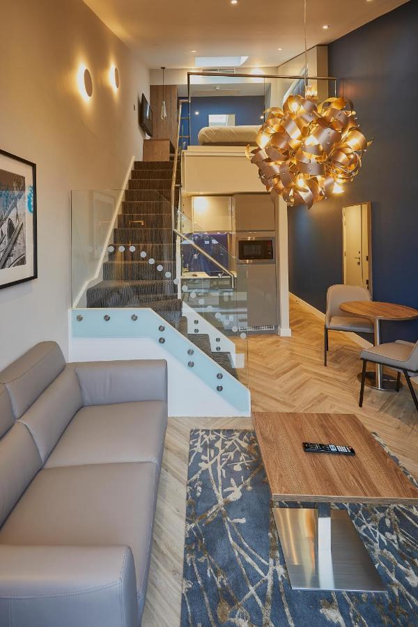 Loft Suite,971725387:JPEG